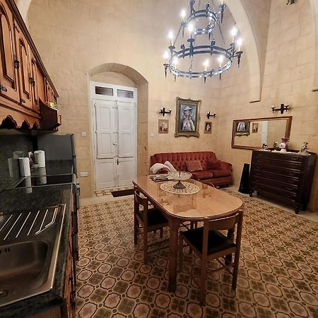 Cozy Corner House In Valletta - Authentic! ภายนอก รูปภาพ